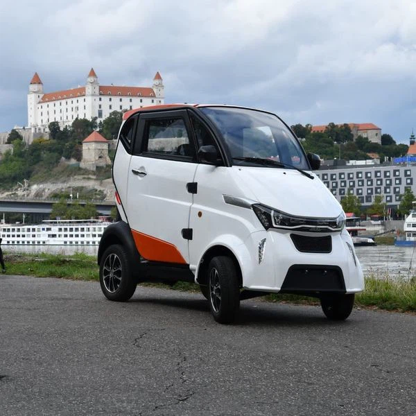 4seats Mini Electric Vehicle Small Car For Daily Travel